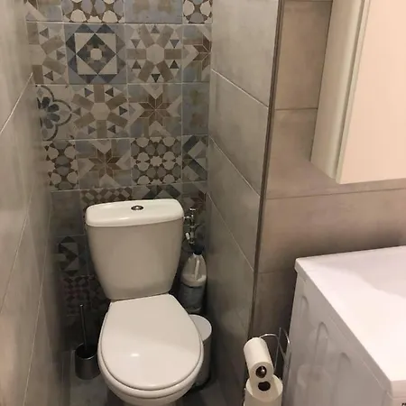 酒店 Petite Maison Au Calme Avec Jardin Clim Et Parking