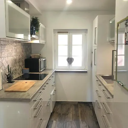 酒店 Petite Maison Au Calme Avec Jardin Clim Et Parking 3*